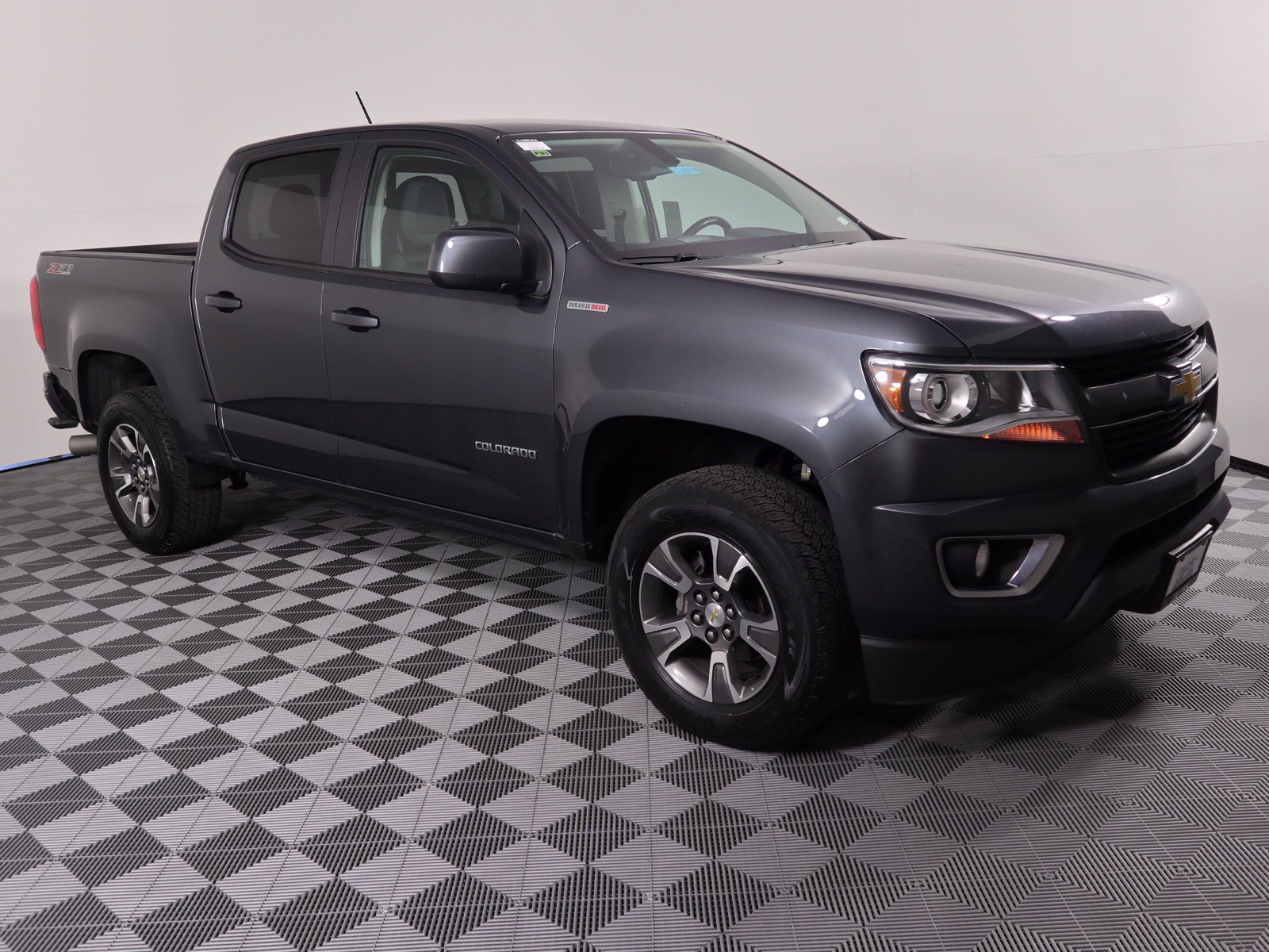 Pre-Owned 2016 Chevrolet Colorado 4WD Z71 4WD Crew Cab Pickup