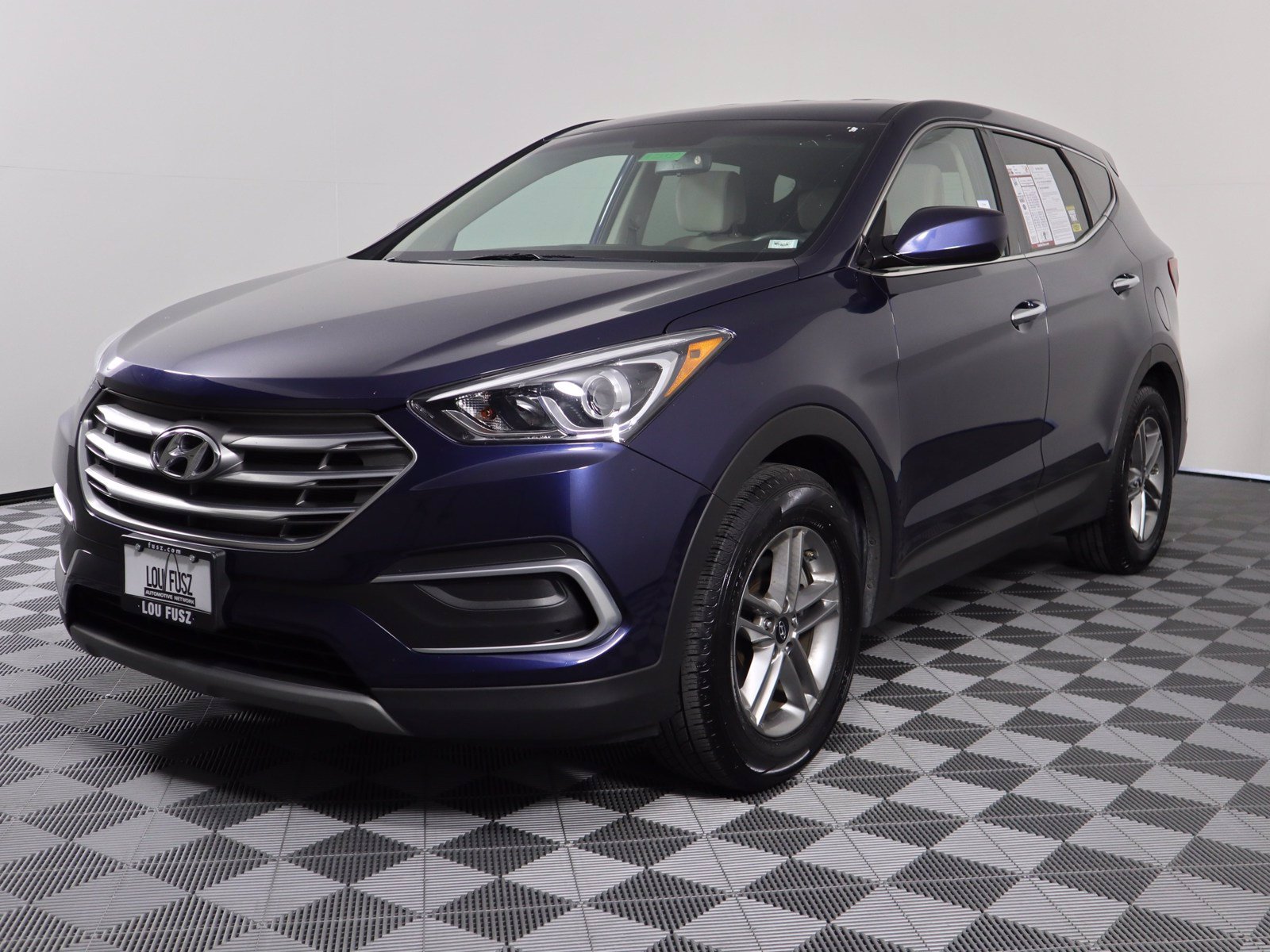 Pre-Owned 2018 Hyundai Santa Fe Sport 2.4L FWD Sport Utility